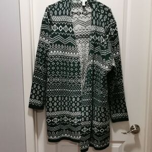 Denim&Co Forest Green‎ and Cream Knit Top